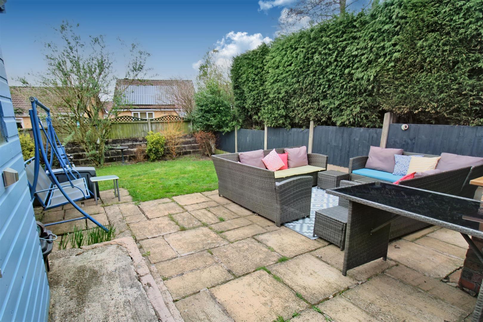 Kingswinford Place, Sneyd Green, Stoke-On-Trent